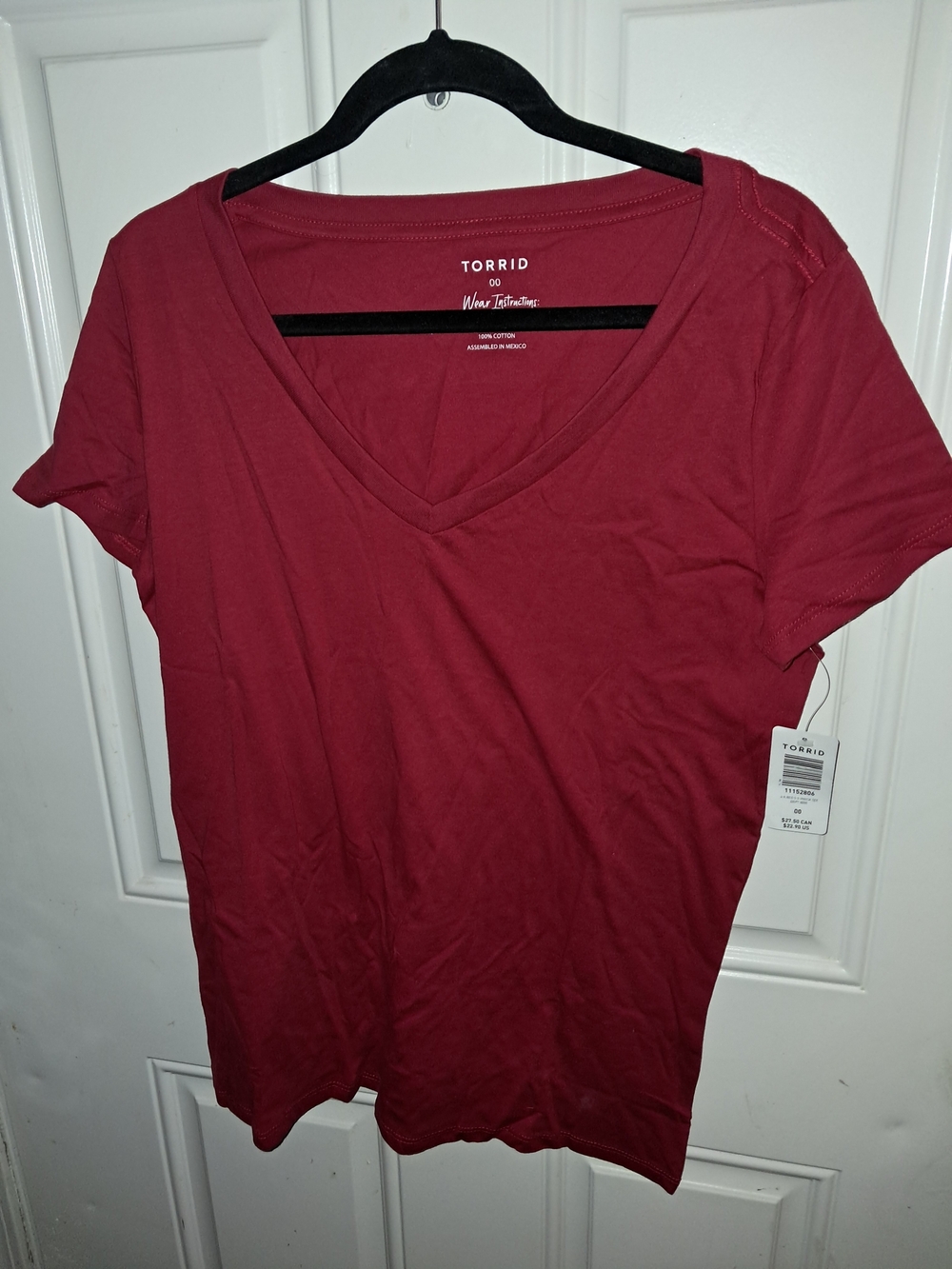 Torrid V-Neck Tee in Deep Red Size 00 Standard Size 10 New With Tag